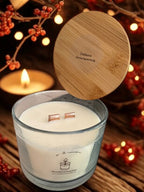 BIO Duftkerze Zwetschgenzweig Groß 320g mit knisterndem Holzdocht und Bambusdeckel - 40 Stunden Brenndauer XXL